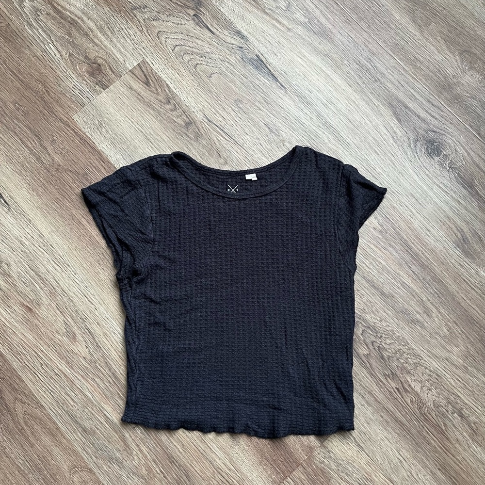 GUC PacSun Basics Waffle Tee Black Top